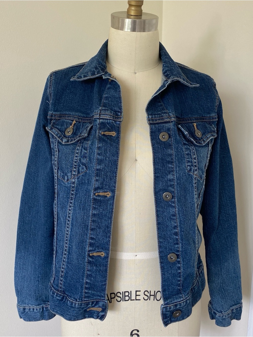 Uniqlo Dark Blue Denim Jean Jacket - Women's